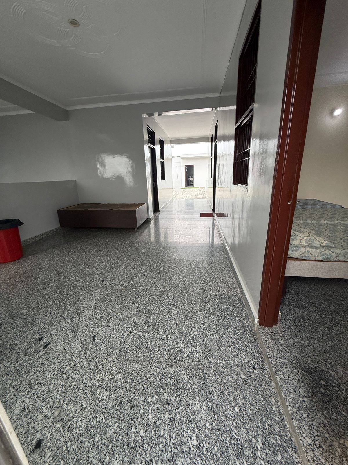 Sunrise PG room 19